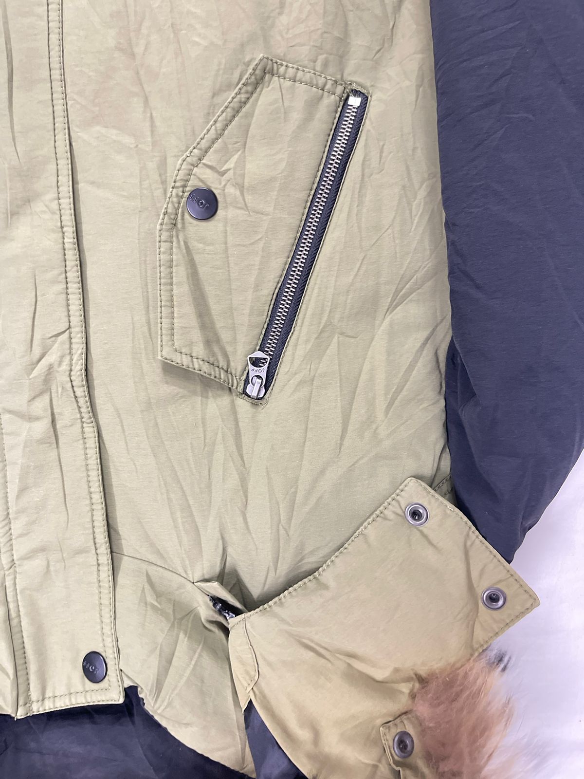 Men’s Premium Puffer Jacket – Green/Black – Size M