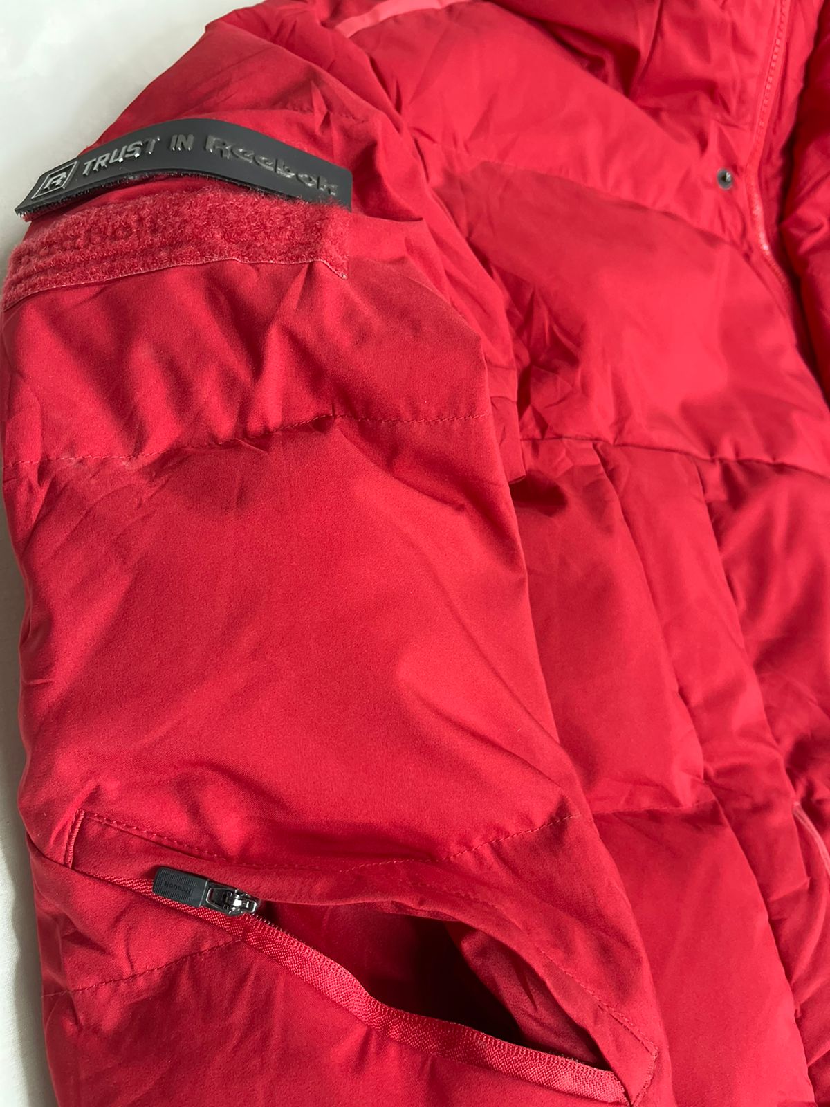 REEBOK Long Down Jacket – Red (Unisex M)
