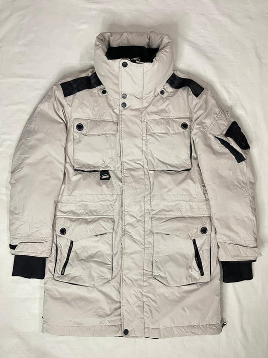 AVEKA Heavy Duty Outdoor Jacket – Large (Men’s)