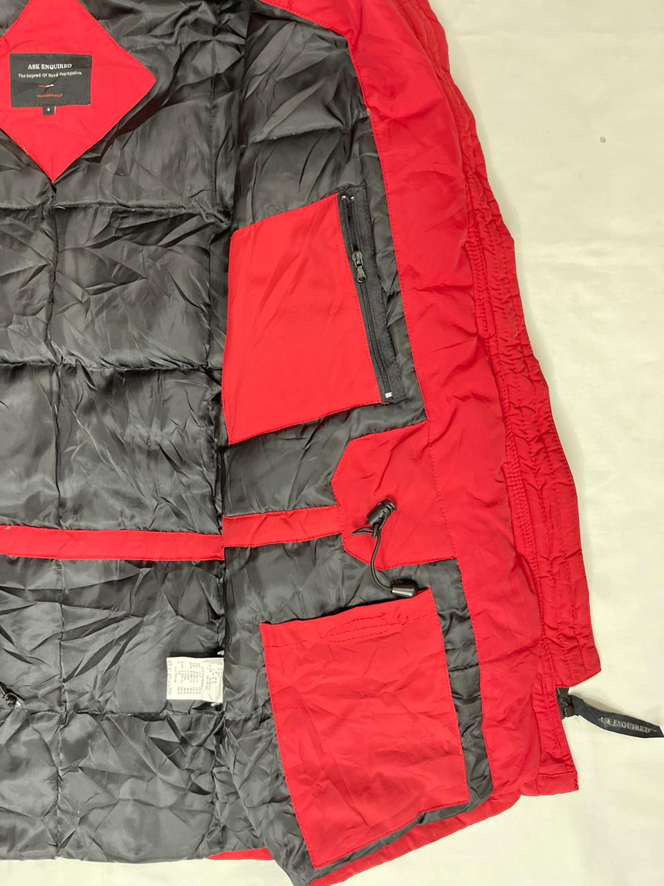 ASK ENQUIRED Hooded Puffer Jacket – Red (Men’s M)