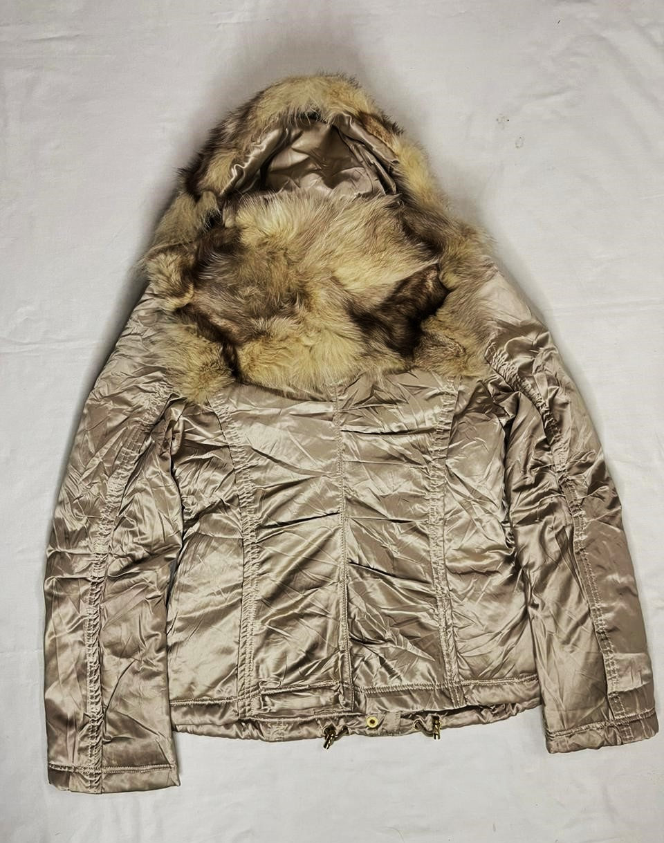 Women’s Premium Grey-Silver Coat with Blonde Fox Fur Collar – Size Medium