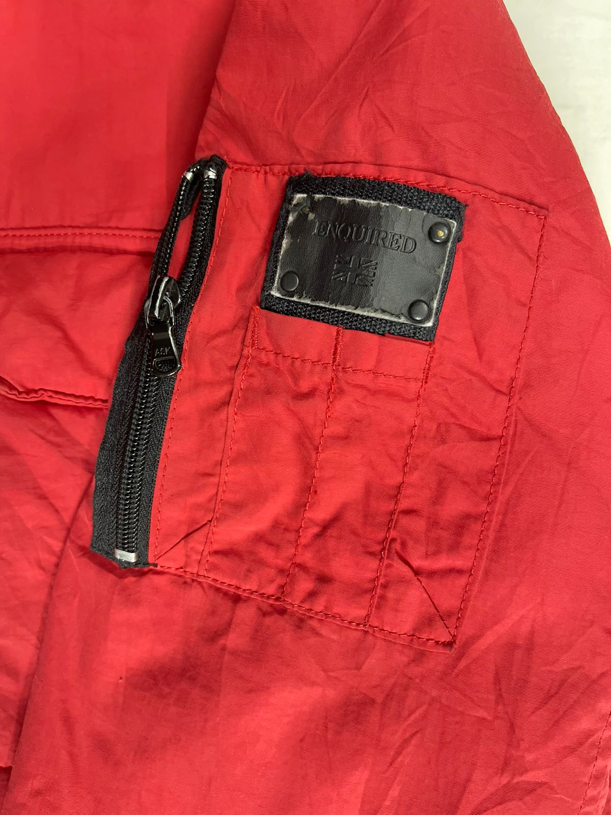 ASK ENQUIRED Hooded Puffer Jacket – Red (Men’s M)