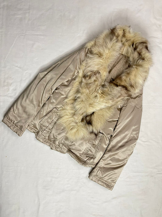 Women’s Premium Grey-Silver Coat with Blonde Fox Fur Collar – Size Medium