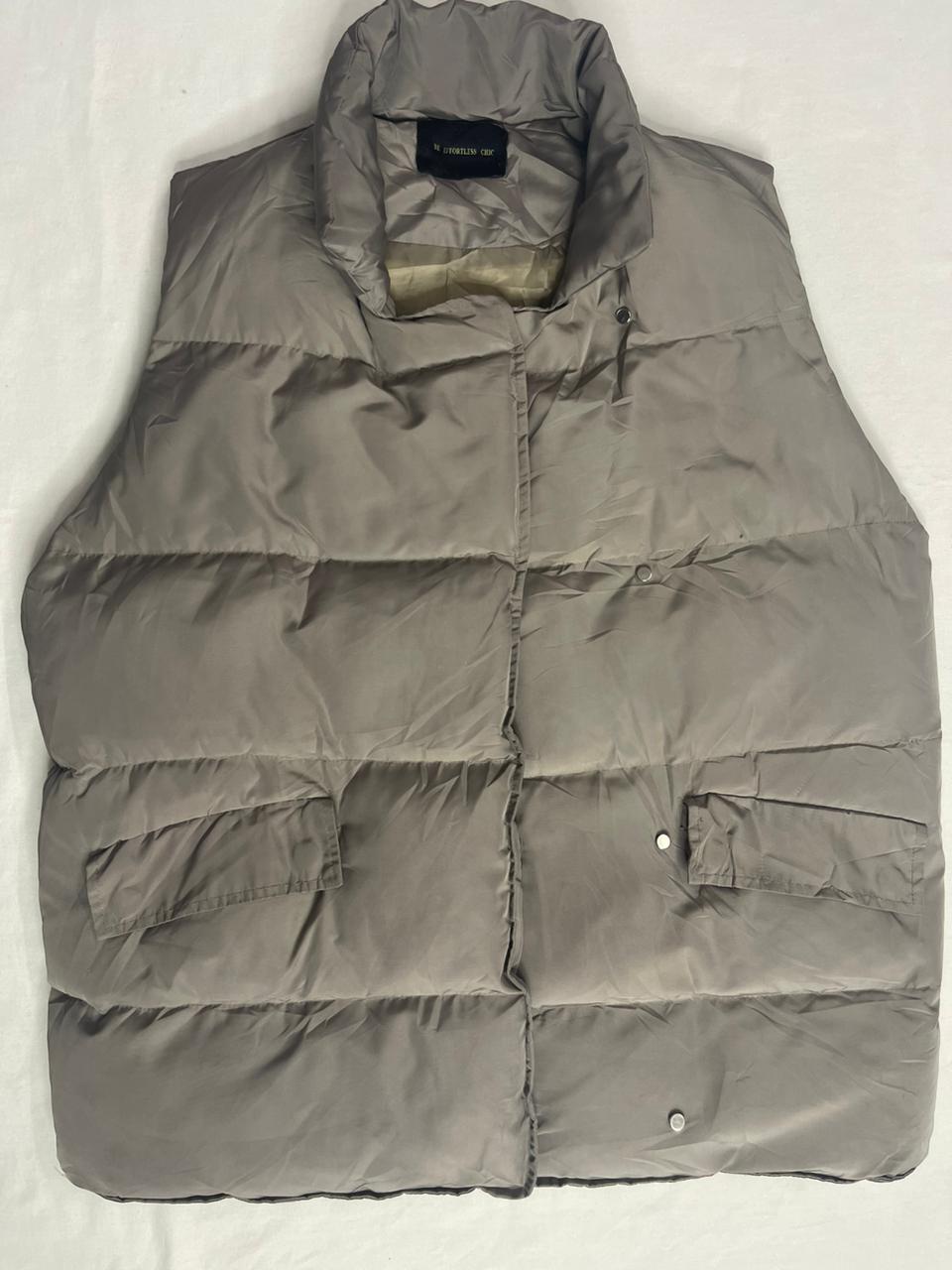 BE EFFORTLESS CHIC Sleeveless Down Jacket – Dull Silver (Women’s M)