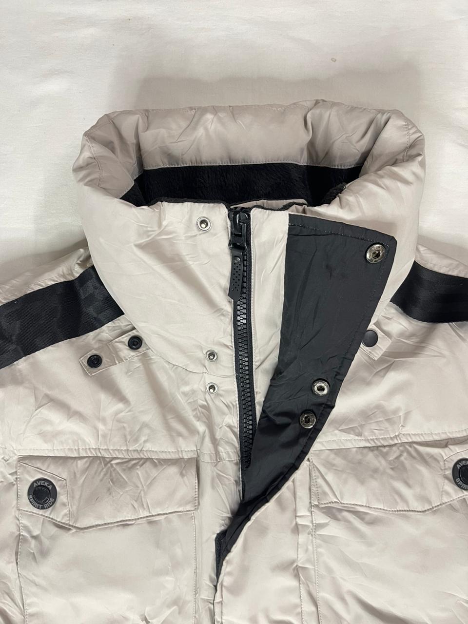 AVEKA Heavy Duty Outdoor Jacket – Large (Men’s)