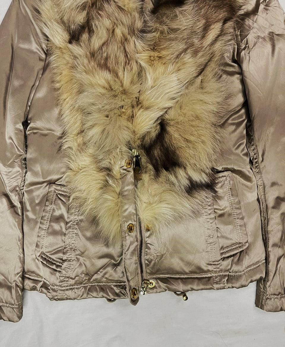 Women’s Premium Grey-Silver Coat with Blonde Fox Fur Collar – Size Medium