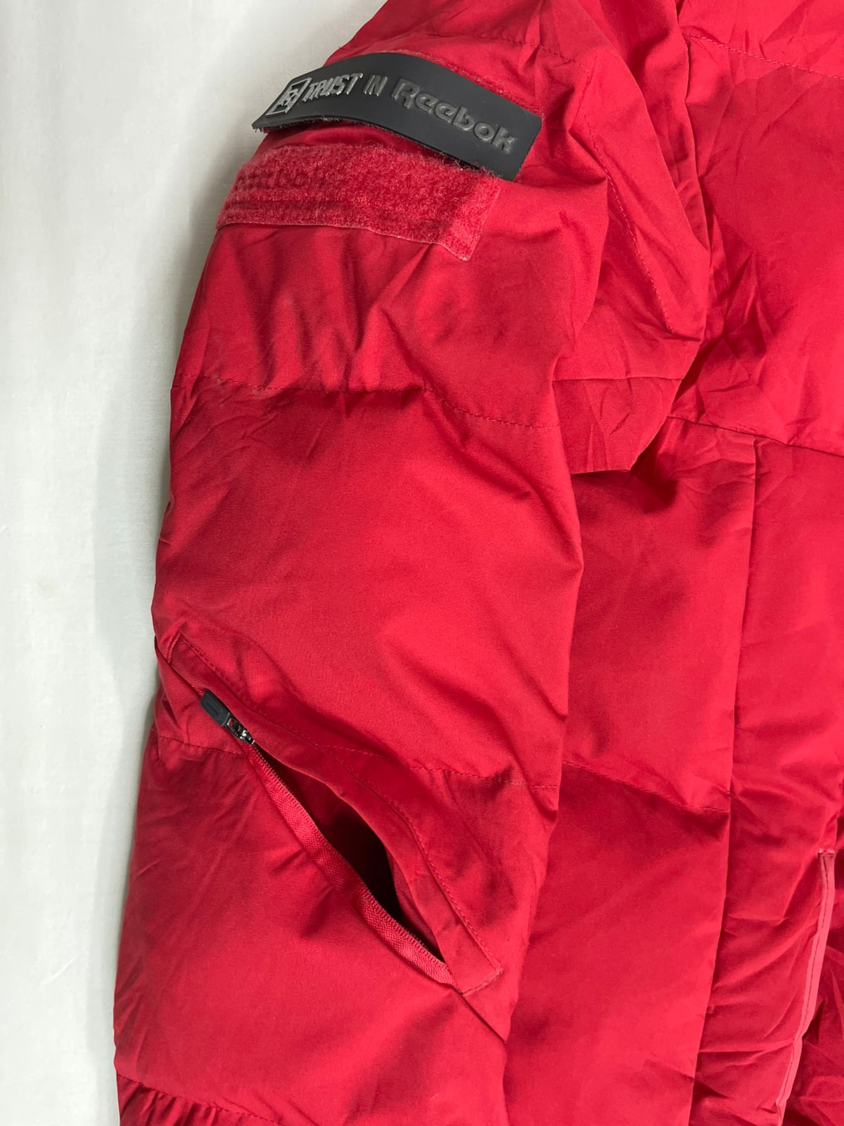 REEBOK Long Down Jacket – Red (Unisex M)