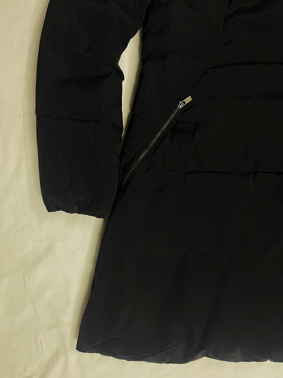 COUPS Ladies Long Down Jacket – Black × Dark Champagne (Medium)