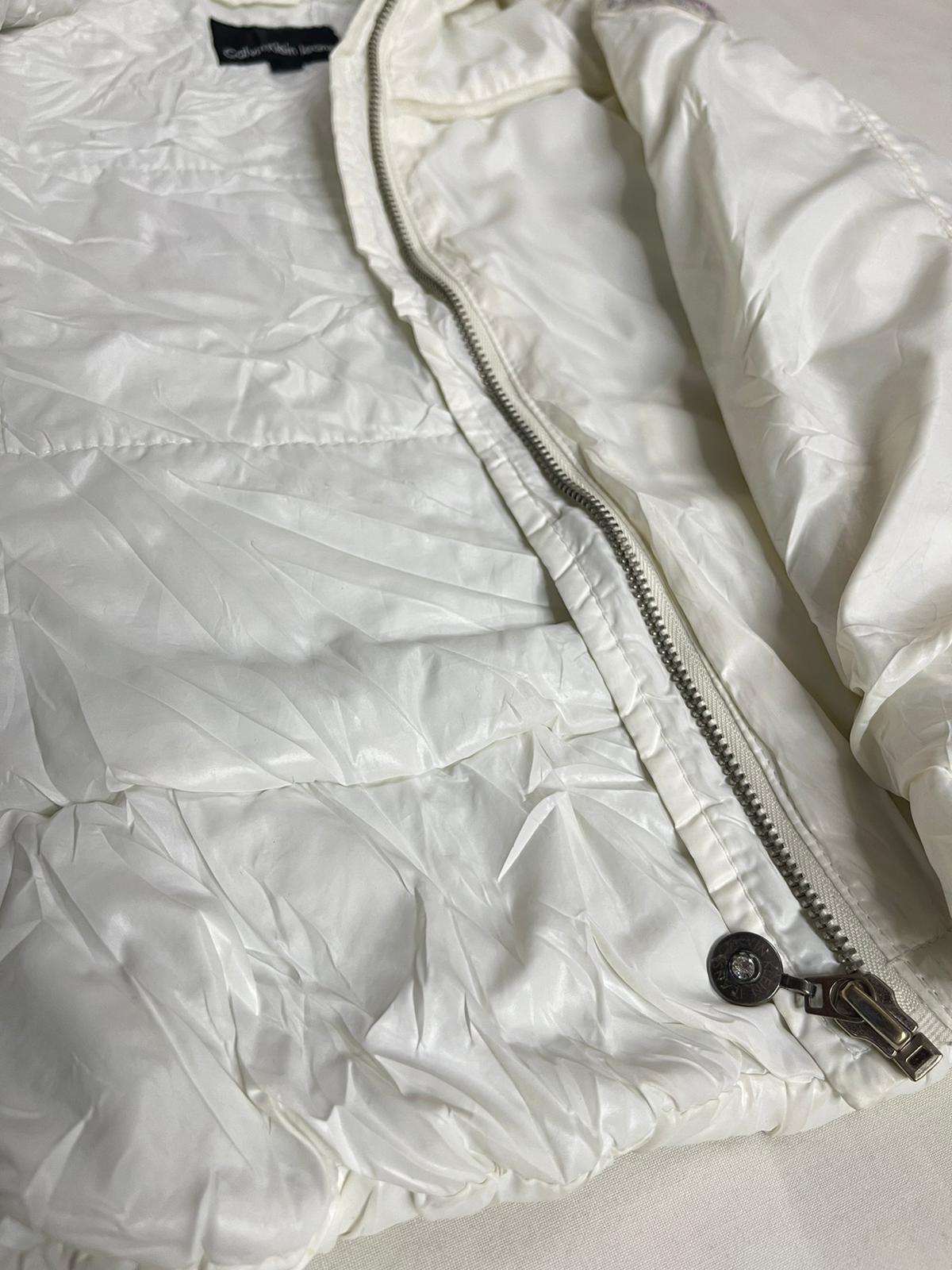 Calvin Klein Jeans Girls Hooded Jacket – White (4–5 Years)