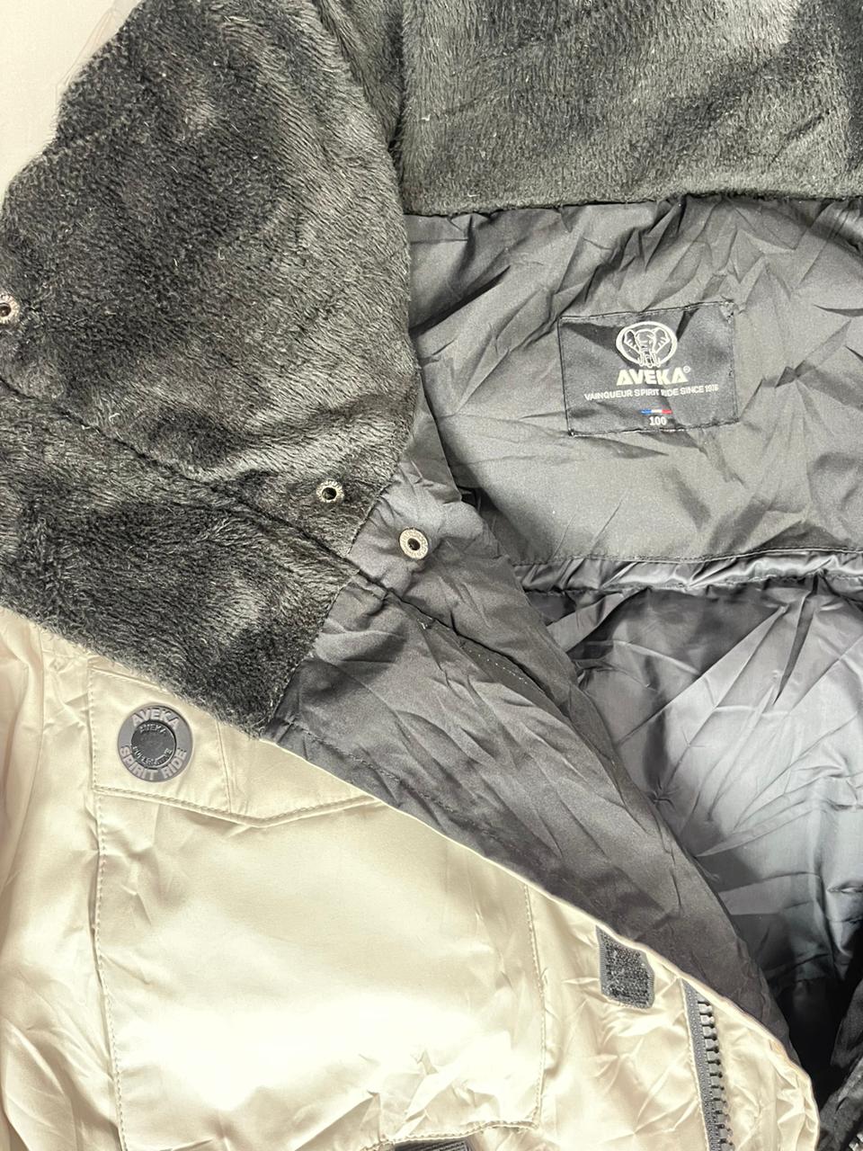 AVEKA Heavy Duty Outdoor Jacket – Large (Men’s)