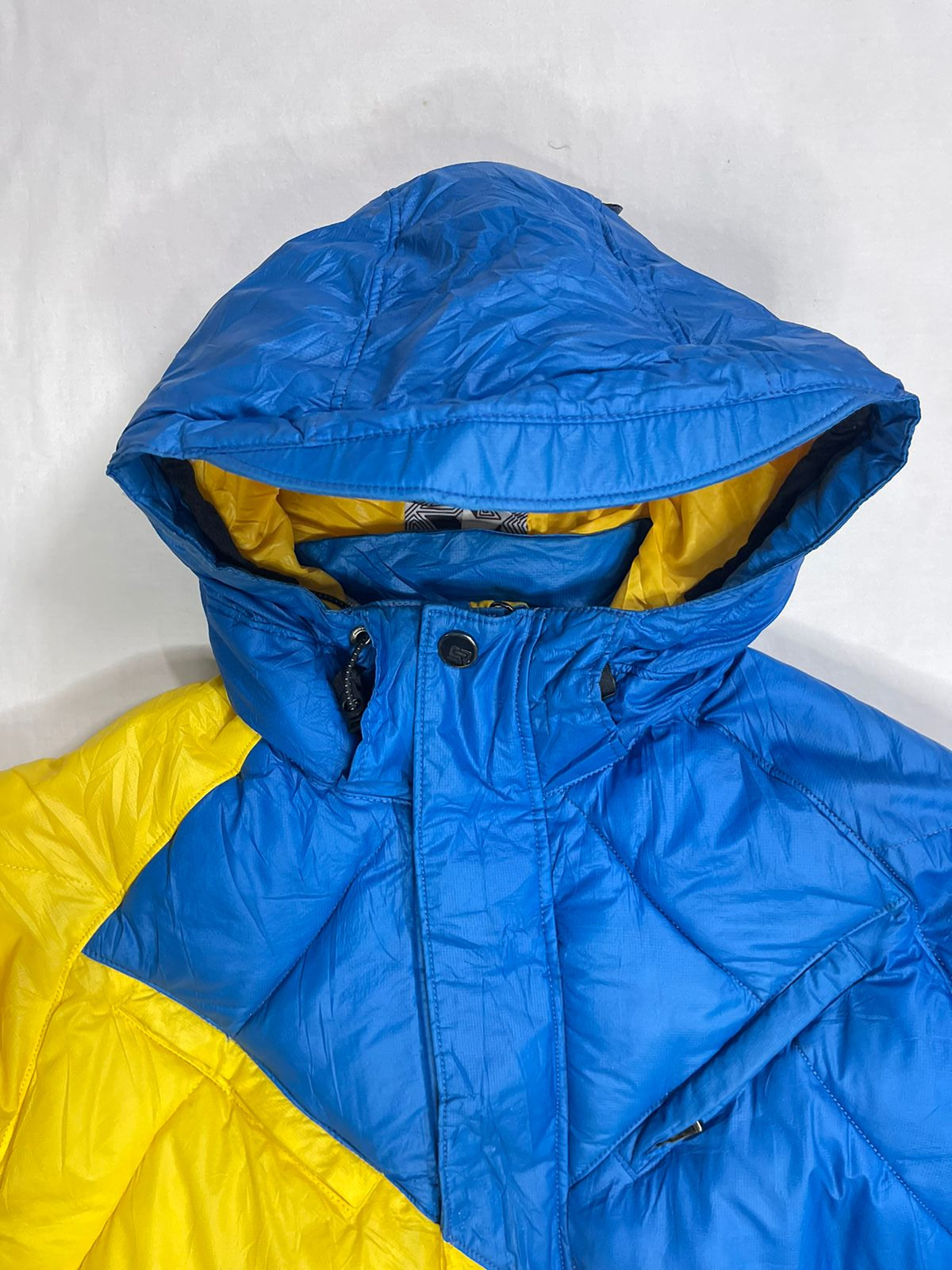SUGA POINT Down Jacket – Blue/Yellow – Men’s M