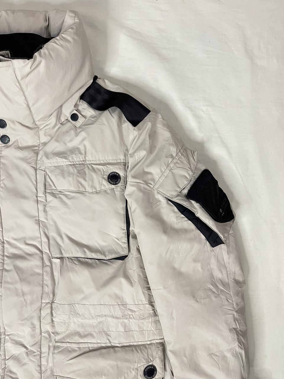 AVEKA Heavy Duty Outdoor Jacket – Large (Men’s)