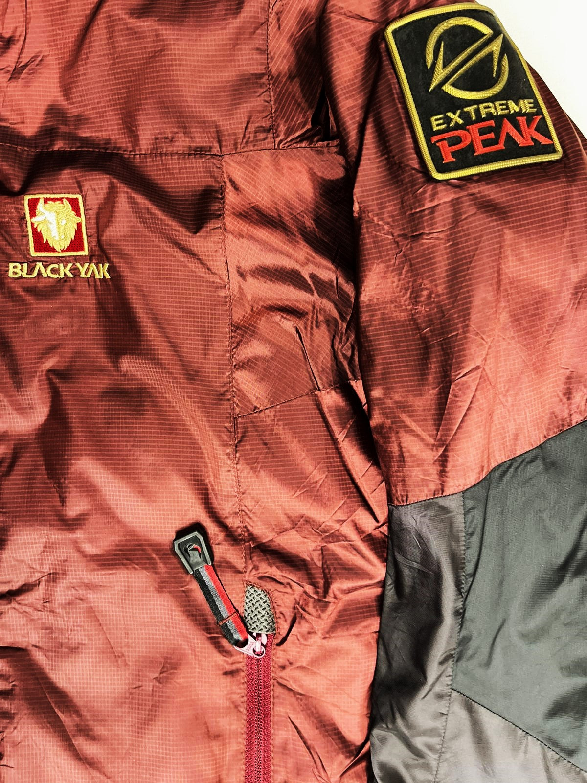 BLACK YAK Hooded Bomber Jacket – Black × Dark Champagne (Unisex M)