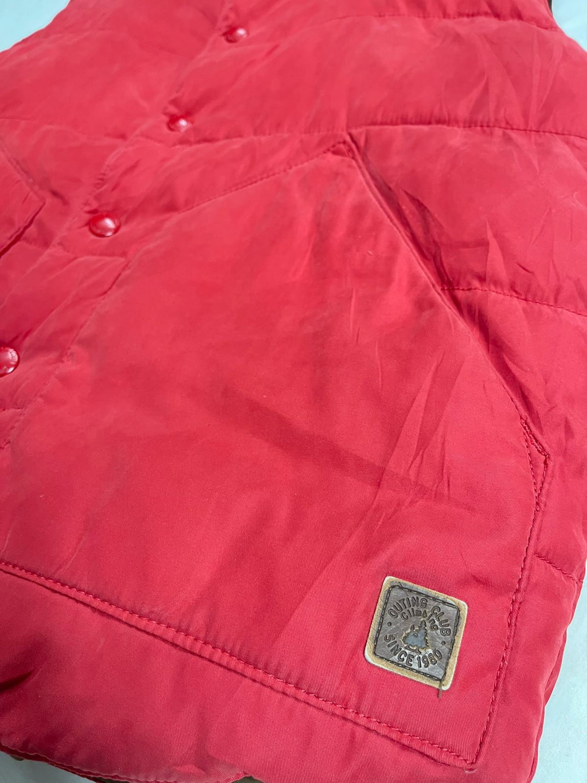 OUTING CLUB Reversible Sleeveless Jacket – Unisex Medium