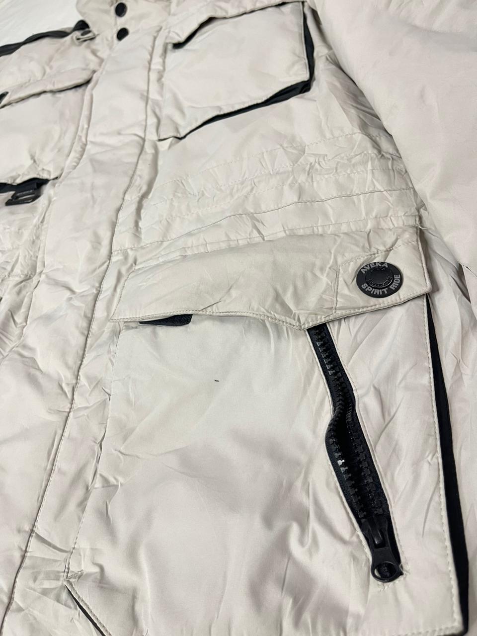 AVEKA Heavy Duty Outdoor Jacket – Large (Men’s)