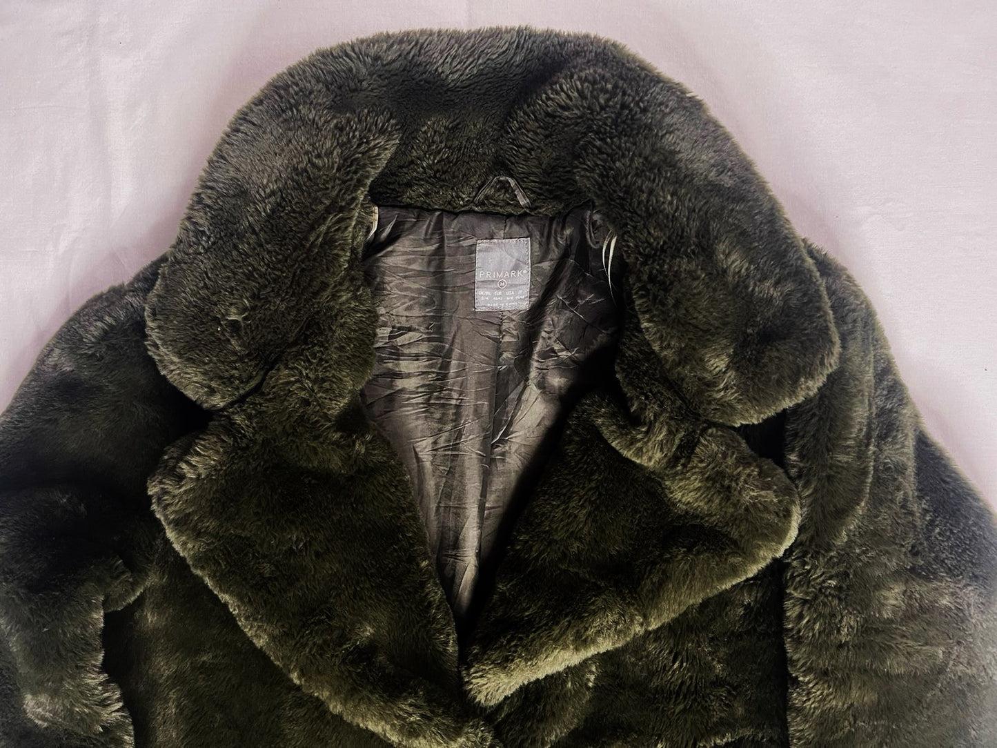 PRIMARK Premium Long Fur Coat – Dark Green (Medium, Unisex)