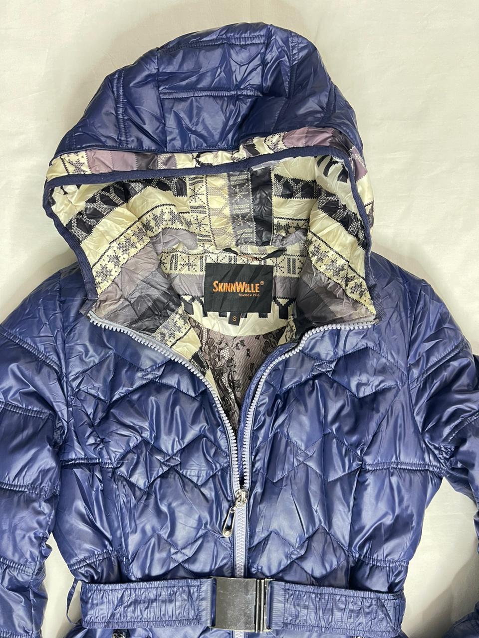 SKINNWILLE Fancy Long Jacket – Blue Multi-Print (Small)