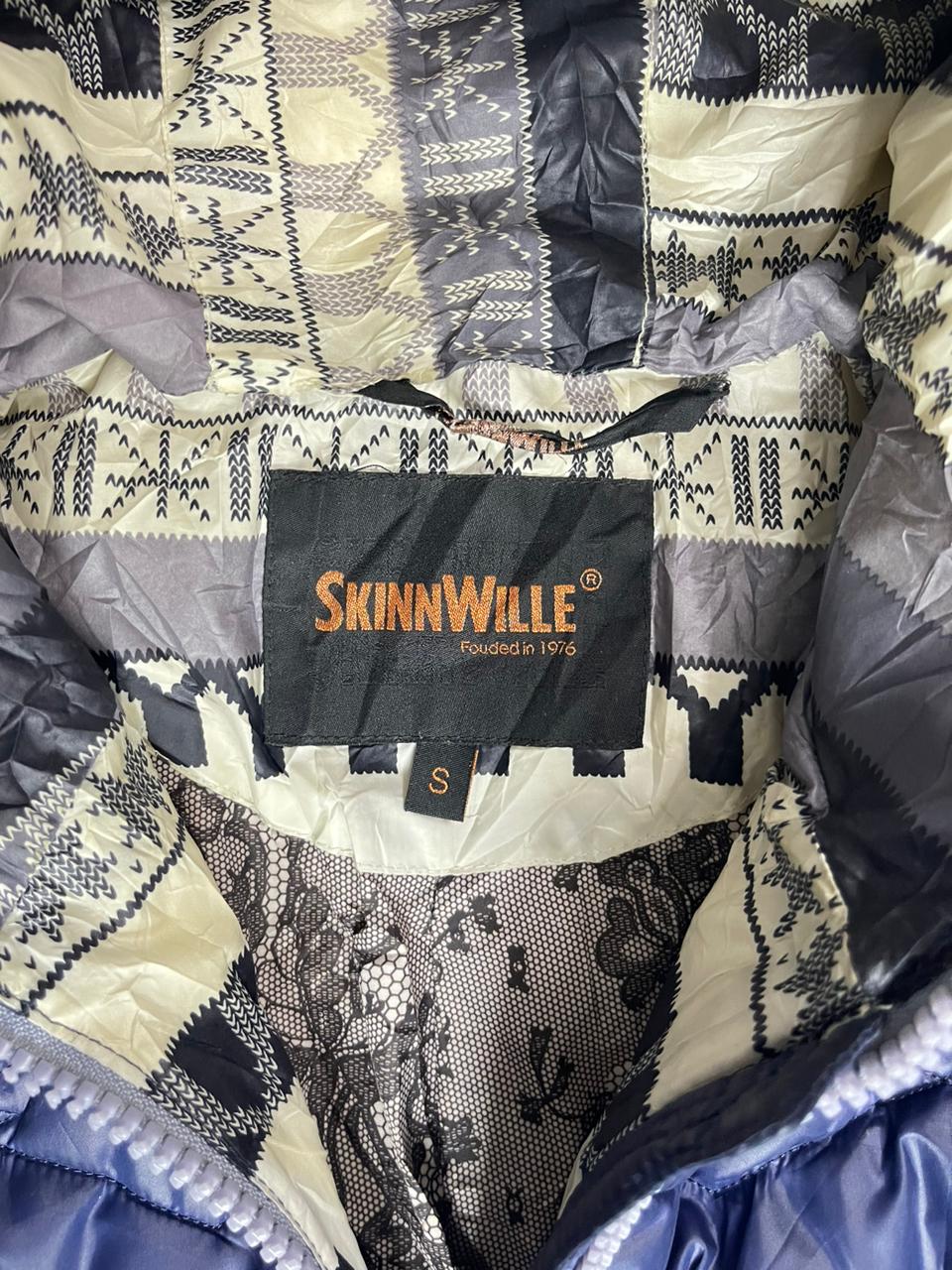 SKINNWILLE Fancy Long Jacket – Blue Multi-Print (Small)