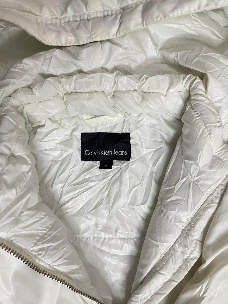 Calvin Klein Jeans Girls Hooded Jacket – White (4–5 Years)