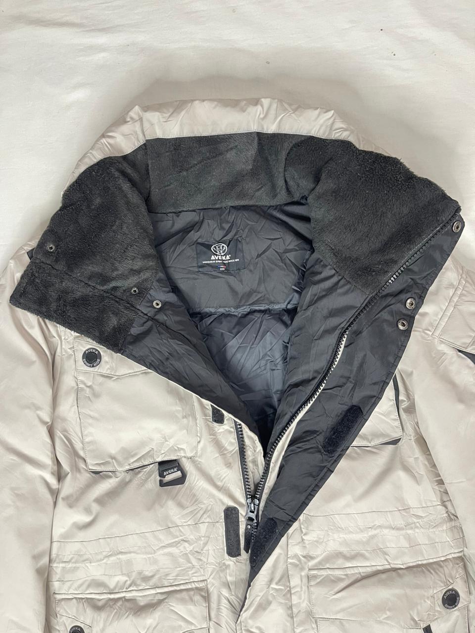 AVEKA Heavy Duty Outdoor Jacket – Large (Men’s)